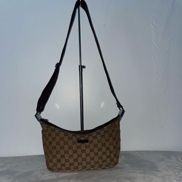 Authentic GUCCI GG Logo Crossbody Brown - Picture 2 of 15